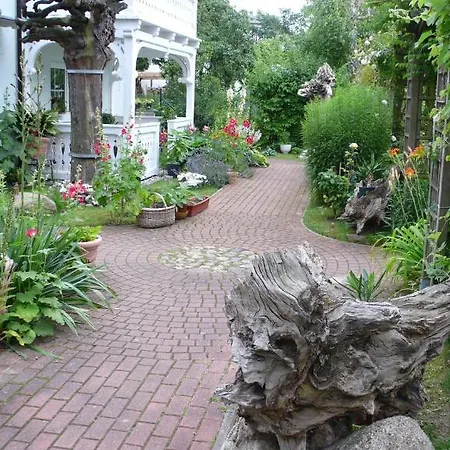 Kastanienhof Penzion 3*