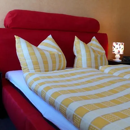 Penzion Kastanienhof 3*